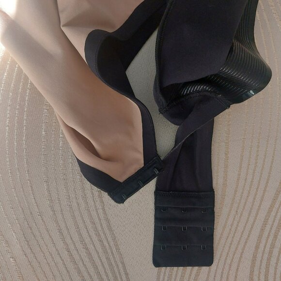 Honeylove Shapewear Thong Bodysuit Black Cami LARGE V Neck Like New - Picture 10 of 11